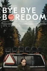 Albin Grenholm interpreta a Stepfather en Bye Bye Boredom