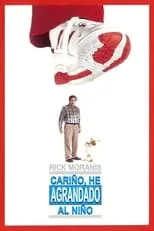 Santhana Bharathi en la película Cariño, he agrandado al niño