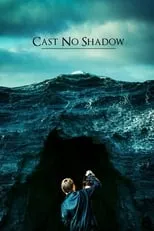 Mary-Colin Chisholm interpreta a Alfreda en Cast No Shadow