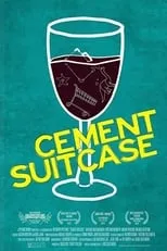 Corrin Evans es Katie Carpenter en Cement Suitcase