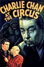 Boothe Howard interpreta a Dan Farrell en Charlie Chan at the Circus