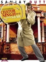 Sanjay Mishra interpreta a  en Chatur Singh Two Star