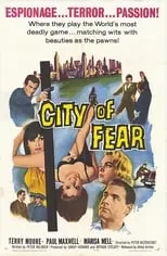 Patricia Blair interpreta a June Marlowe en City of Fear