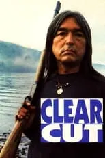 Steve Mousseau interpreta a Nasty Cop en Clearcut