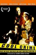 John Mariano interpreta a Roberto en Cool Crime