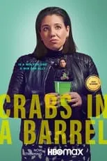 Jacqueline Guillen es Caro en Crabs in a Barrel