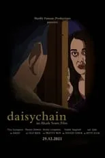 Tina Georgieva es Daisy en Daisychain