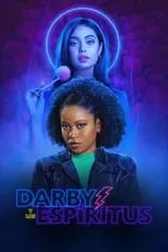 Riele Downs en la película Darby y los espíritus