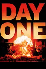 Frederick Neumann interpreta a Alexander Sachs en Day one