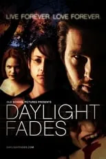 Allen C. Gardner interpreta a Seth en Daylight Fades