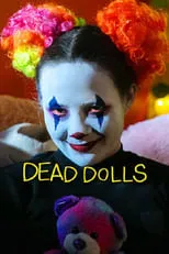 Shaira Boucher es Mary Poppet en Dead Dolls