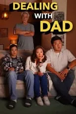 Peter S. Kim interpreta a Roy en Dealing with Dad