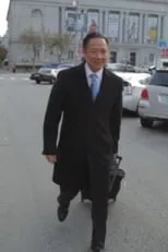 Jeff Adachi es Self en Defender