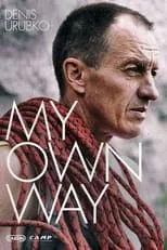 Simone Moro es Self (archive footage) en Denis Urubko - My Own Way