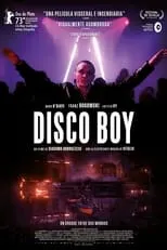 Mutamba Kalonji interpreta a Sunday en Disco Boy