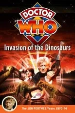 Gordon Reid es Phillips en Doctor Who: Invasion of the Dinosaurs