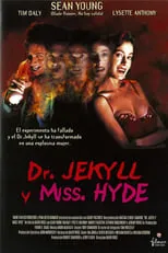 Julie Cobb interpreta a  en Dr. Jekyll y Ms. Hyde