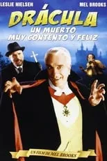 Ezio Greggio interpreta a Coach Driver en Drácula, un muerto muy contento y feliz