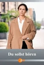 Susanne Kermer es Clara Vollmer en Du sollst hören