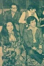 Parveen Babi es  en Ek Do Teen Chaar