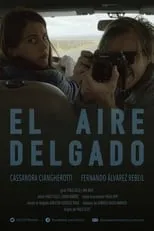 Cassandra Ciangherotti es Sonia en El aire delgado