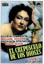 Ruth Clifford interpreta a Sheldrake's Secretary (uncredited) en El crepúsculo de los dioses