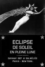 Manuel es supervisor da turma en El eclipse: El cortejo entre el Sol y la Luna