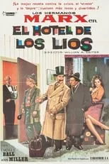 Philip Loeb interpreta a Timothy Hogarth en El hotel de los líos