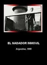 Alejandro Marenco interpreta a  en El nadador inmóvil