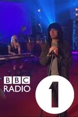 Skylar Grey interpreta a Herself en Eminem - BBC Radio 1 Live