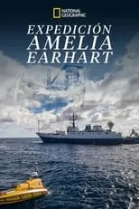 Amelia Earhart interpreta a Self (archive footage) en En Busca de Amelia