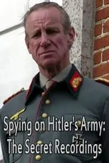 Alan Turkington interpreta a Pffanberger en Espiando al ejército de Hitler