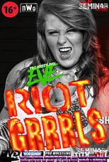 Rhia O'Reilly interpreta a Rhia O'Reilly en EVE Riot, Grrrls!