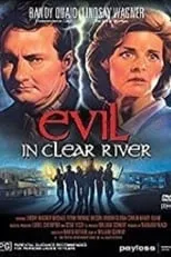 Lindsay Wagner interpreta a Kate en Evil in Clear River