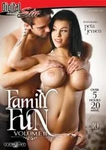 Bailey Brooke es (archive footage) en Family Fun 2