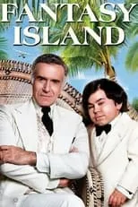 Josh McConville en la película Fantasy Island