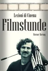 Peter Turrini interpreta a Self en Filmstunde