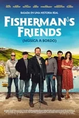 Jason Bailey interpreta a Naval Officer Peterson en Fisherman's Friends (Música a bordo)