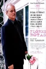 Murray McRae en la película Flores rotas