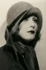 Karin Albihn es Self en Fröken, Ni liknar Greta Garbo!