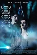 Natalie Shaw interpreta a Laura Mayfair en From The Woods