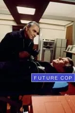 Shirley O'Hara interpreta a Grandmother en Future Cop