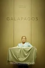 Trace Talbot es Jay en Galapagos