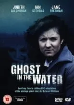 Ysanne Churchman interpreta a Mrs. Parkes en Ghost in the Water