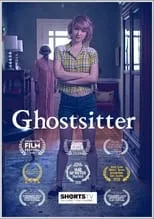 Erika Chase es Amy en Ghostsitter