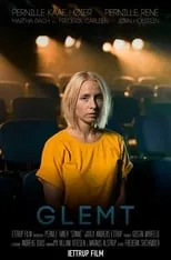 Pernille Kaae Høier interpreta a Stinne en Glemt