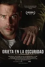 Ana del Arco en la película Grieta en la Oscuridad