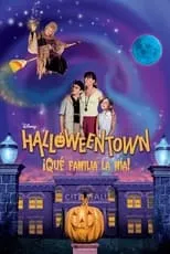 Joey Zimmerman interpreta a Dylan Piper Cromwell en Halloweentown: ¡Qué familia la mía!