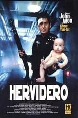 Lam Kai-Wing interpreta a Mr. Hoi's Thug with Pear en Hard Boiled: Hervidero