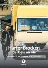 Aljoscha Stadelmann interpreta a Frank Koops en Harter Brocken: Der Geheimcode